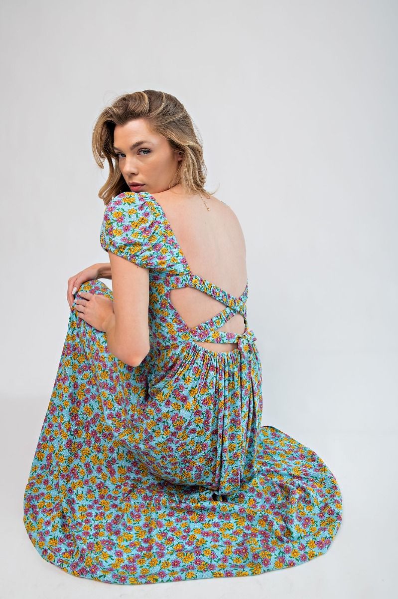 Retro Daisy Maxi Dress