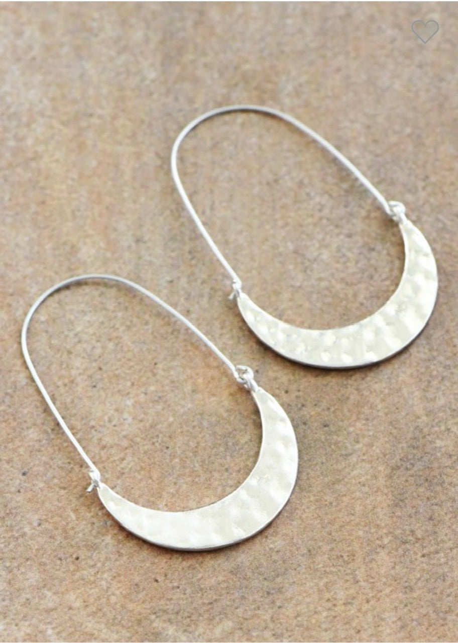 Hammered hoop earring