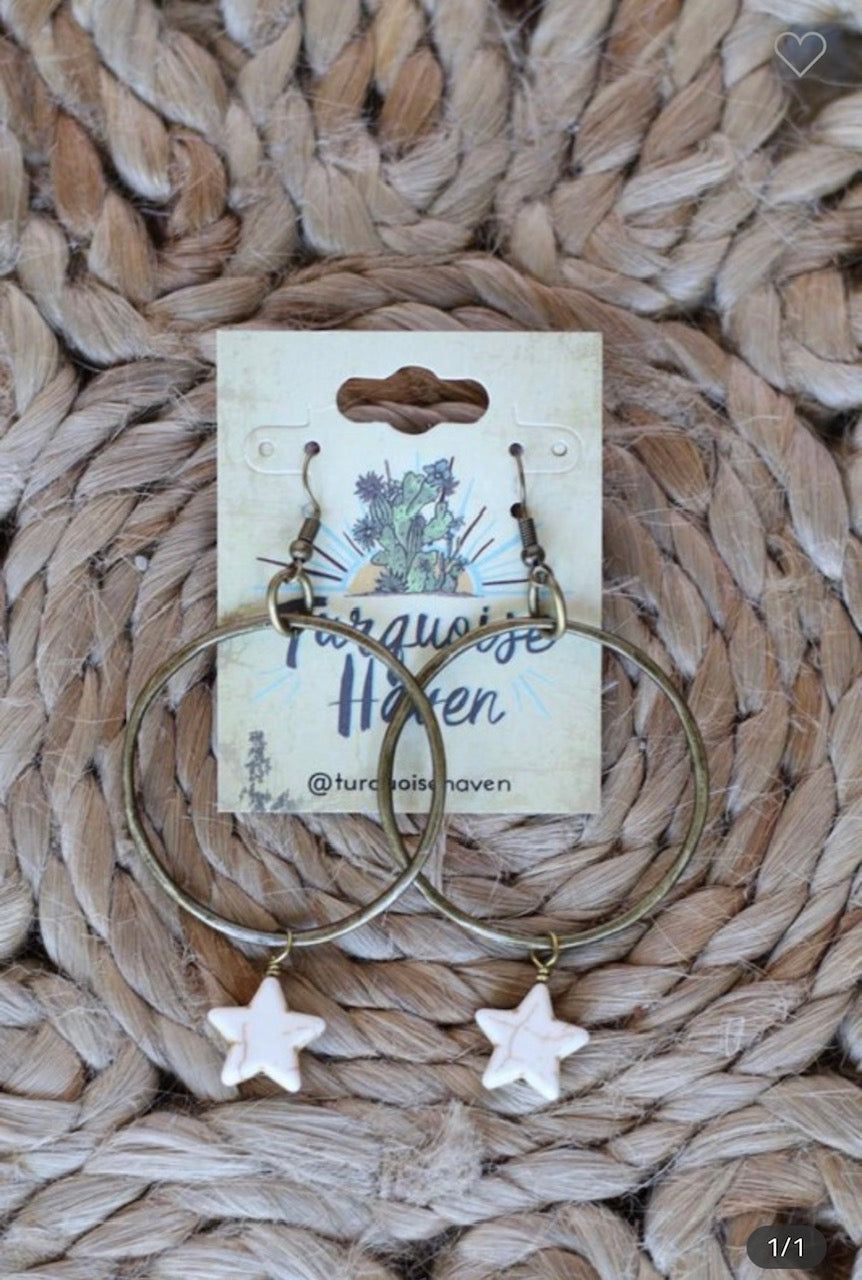 Antique gold hoop with star