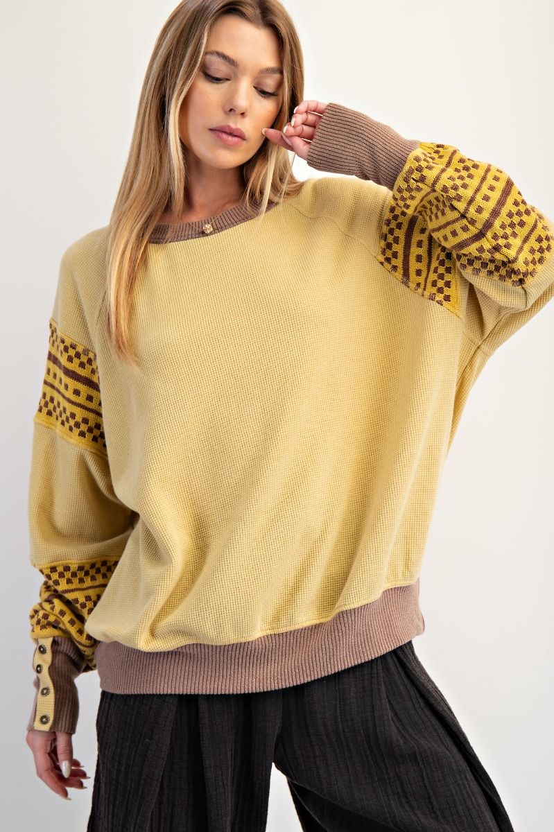 Tan & Yellow button Accent