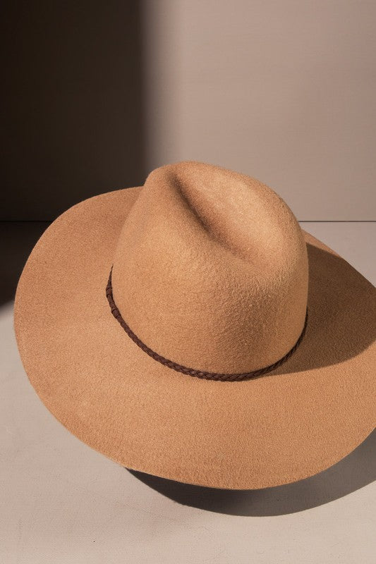 Wide brim wool hat camel