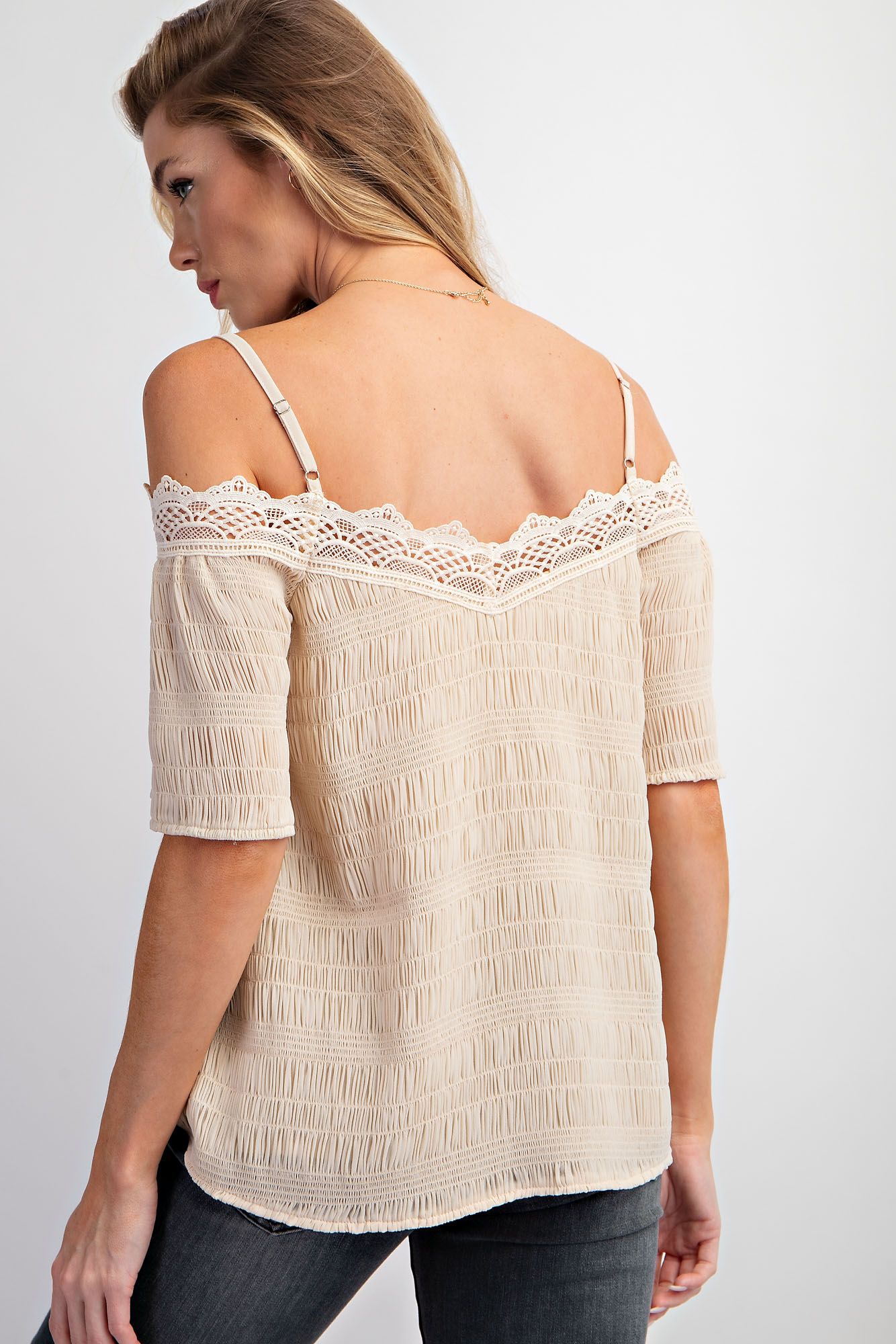 Pretty off the Shoulder Top