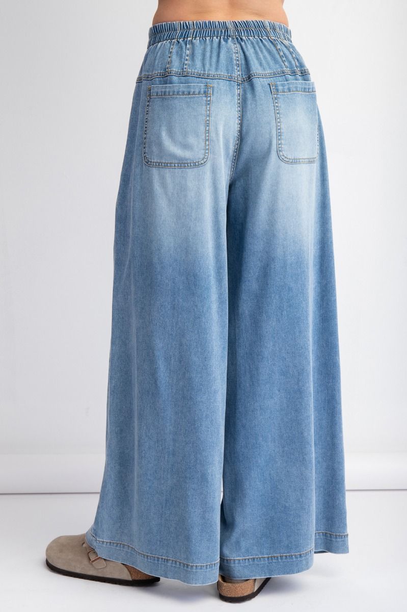 Button Wide Leg Jeans