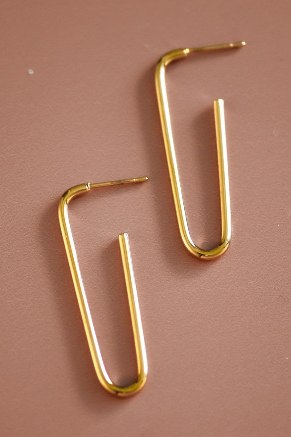 Elongated Hoop