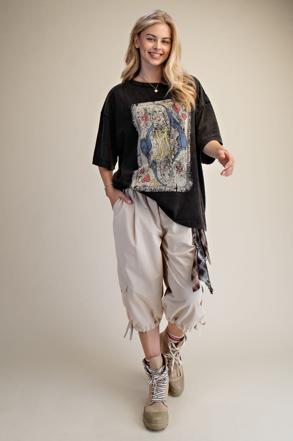Queen of Hearts Top