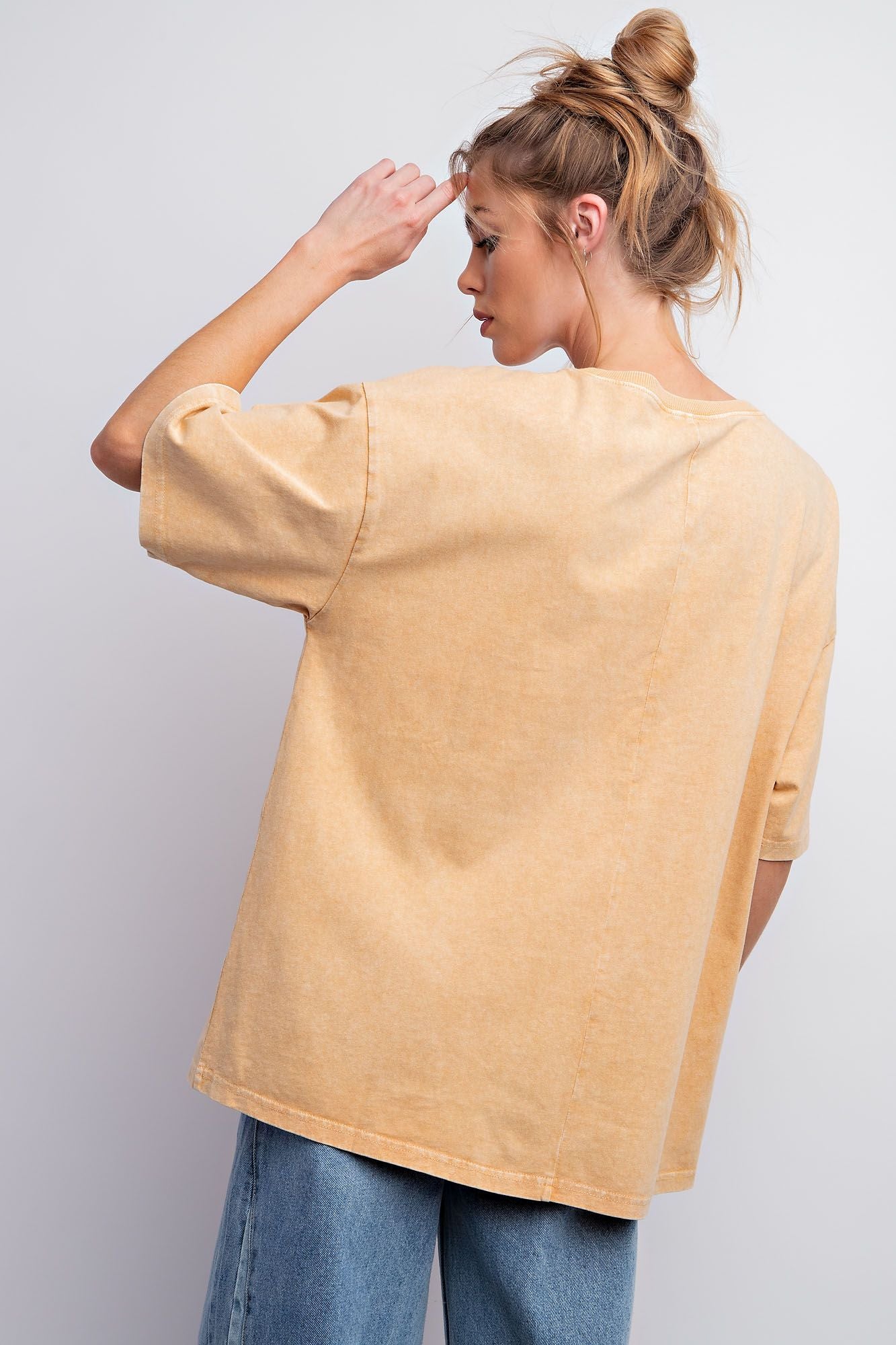 Smiley Tee Almond